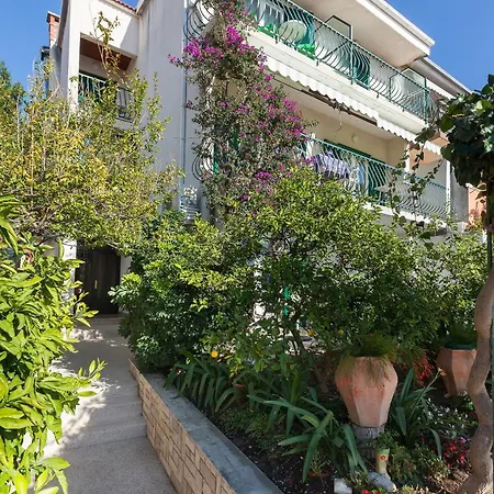 Rossa Frühstückspension Makarska